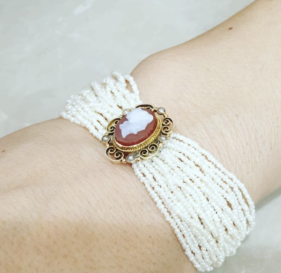 Bespoke pearl and camée