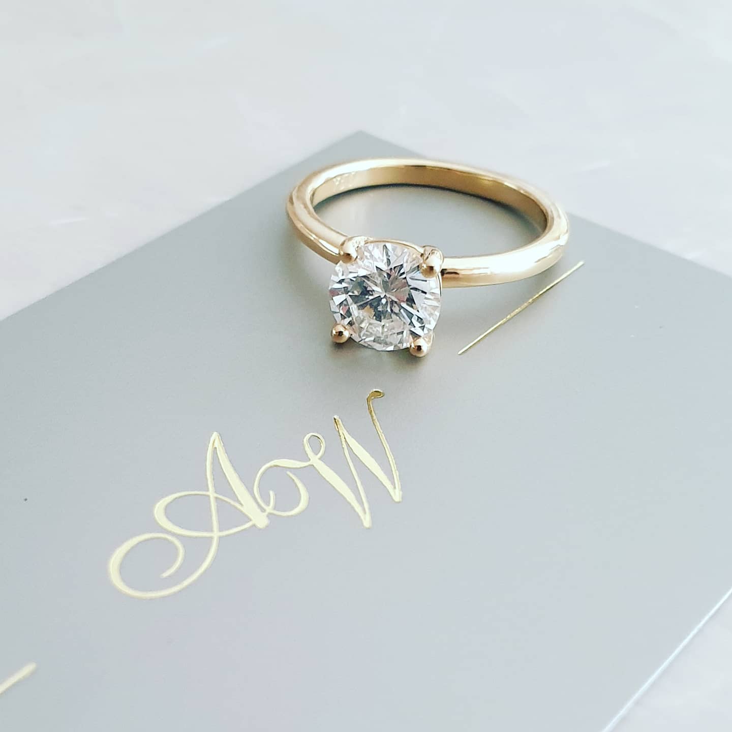 Diamond Solitaire