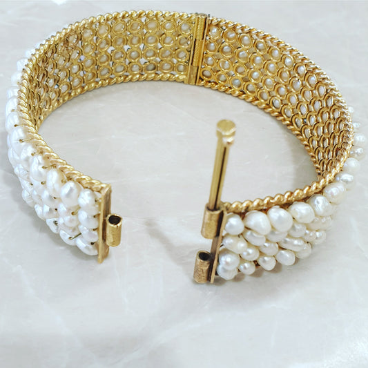 Pearl cuff